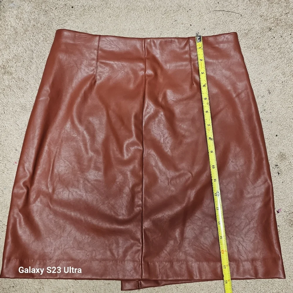 Bar III Faux Leather Skirt Size S - Picture 5 of 8